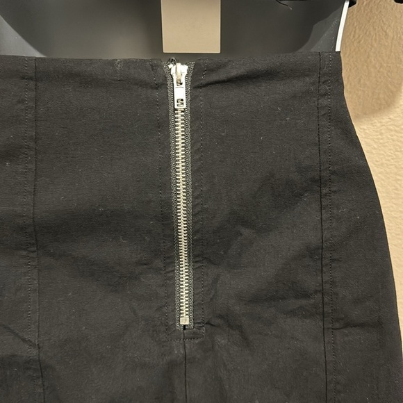 HOT & DELICIOUS 2 Piece Miniskirt and Crop Top Set Clubwear, Size M, NWT - Picture 5 of 10